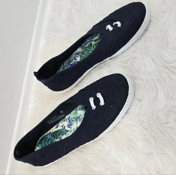 🔥 US Size 8 Bundle of 5 Pairs Women's Shoes - Flats.... - Picture 11 of 16